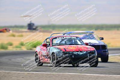 media/Sep-29-2024-24 Hours of Lemons (Sun) [[6a7c256ce3]]/Sunrise (1115a-1130a)/